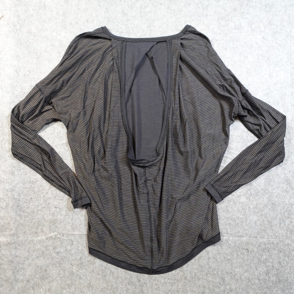 Lululemon Top Womens M/L? Crew Neck Long Sleeve Black Reversible Long Sleeve - Picture 2 of 9